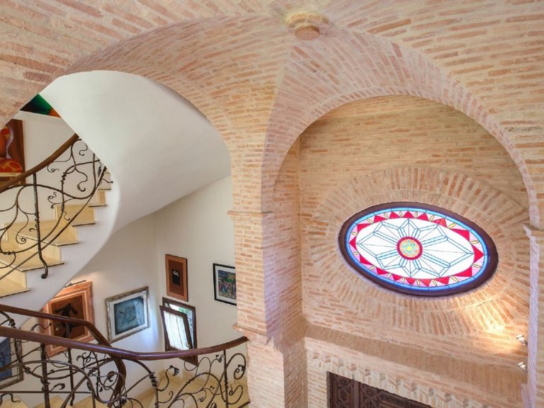 Villa for Sale in  Marbella, Malaga 5