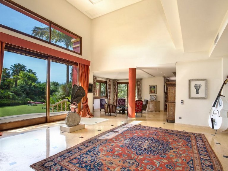 Villa for Sale in  Marbella, Malaga 6