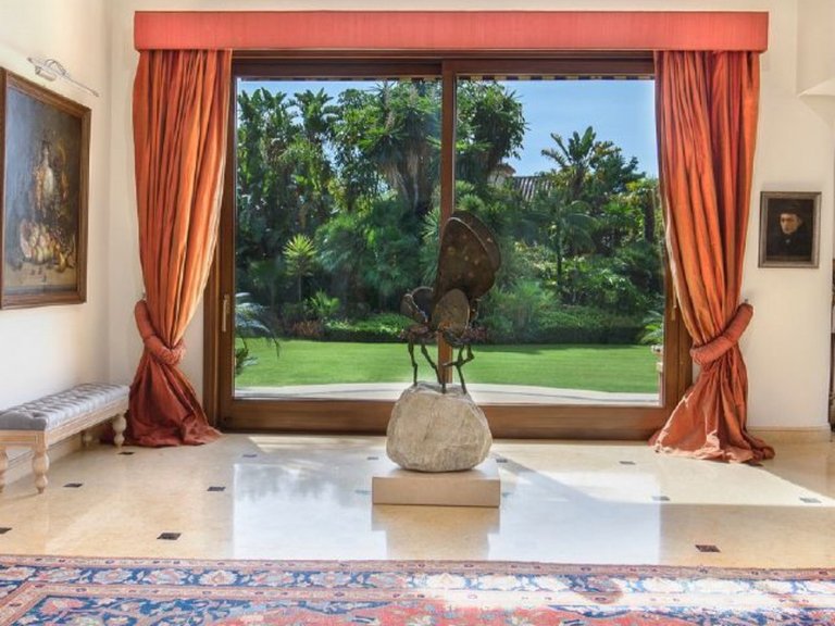 Villa for Sale in  Marbella, Malaga 7