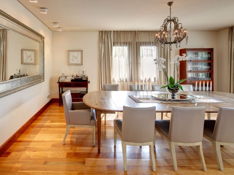 Villa for Sale in  Marbella, Malaga 8