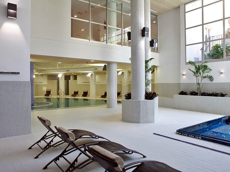 Apartment for Sale in  Estepona, Malaga 19