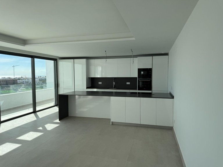 Apartment for Sale in  Estepona, Malaga 10