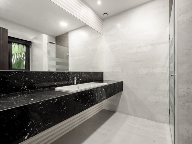 Villa for Sale in  Marbella, Malaga 13