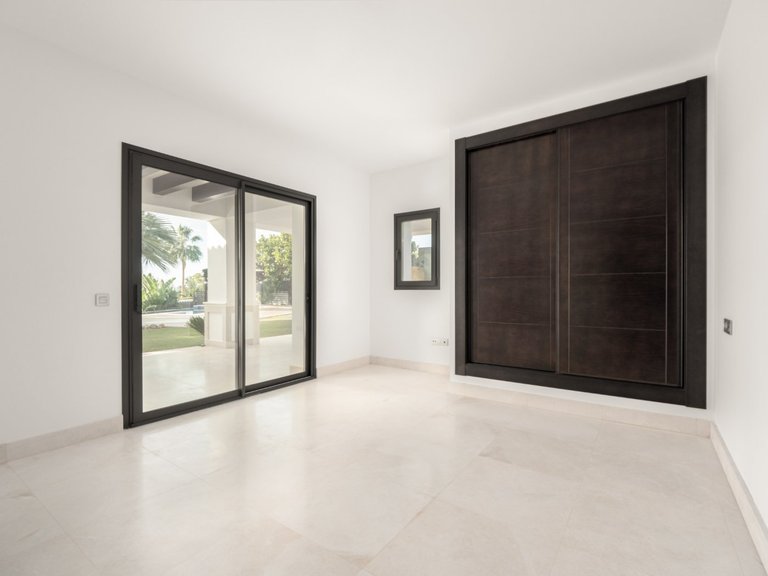 Villa for Sale in  Marbella, Malaga 2