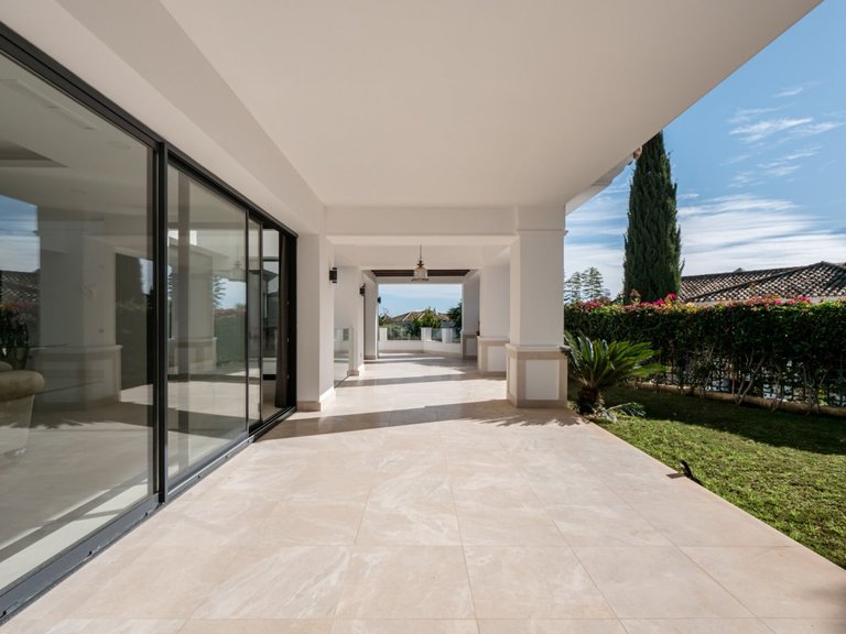 Villa for Sale in  Marbella, Malaga 27
