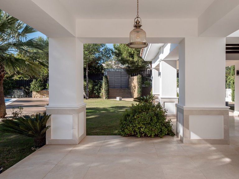 Villa for Sale in  Marbella, Malaga 31
