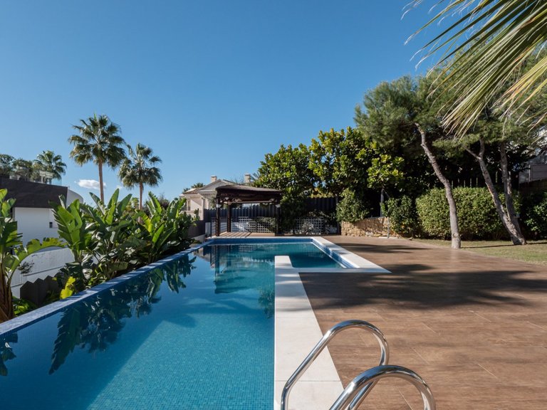 Villa for Sale in  Marbella, Malaga 35