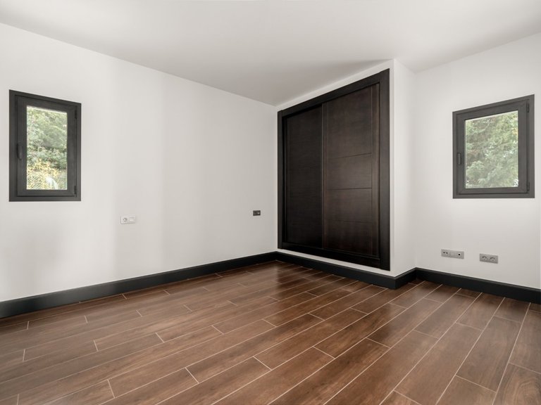 Villa for Sale in  Marbella, Malaga 6