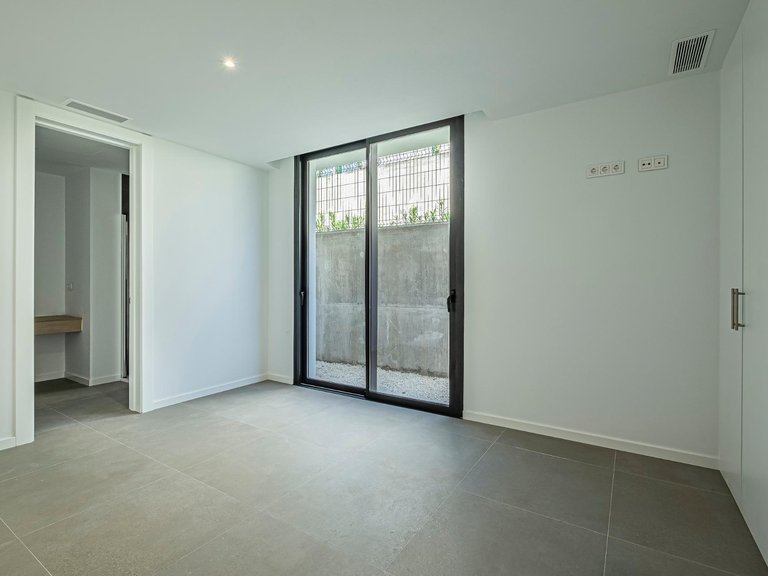 Villa for Sale in  Estepona, Malaga 27