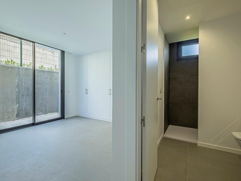 Villa for Sale in  Estepona, Malaga 30