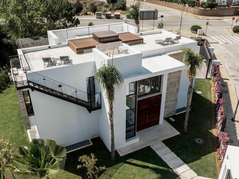 Villa for Sale in  Estepona, Malaga 27