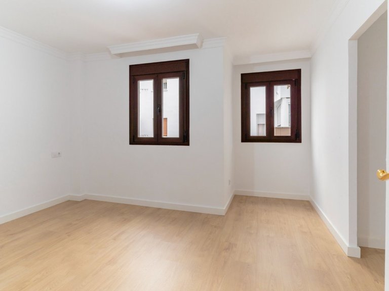 Apartment for Sale in  Málaga, Malaga 11