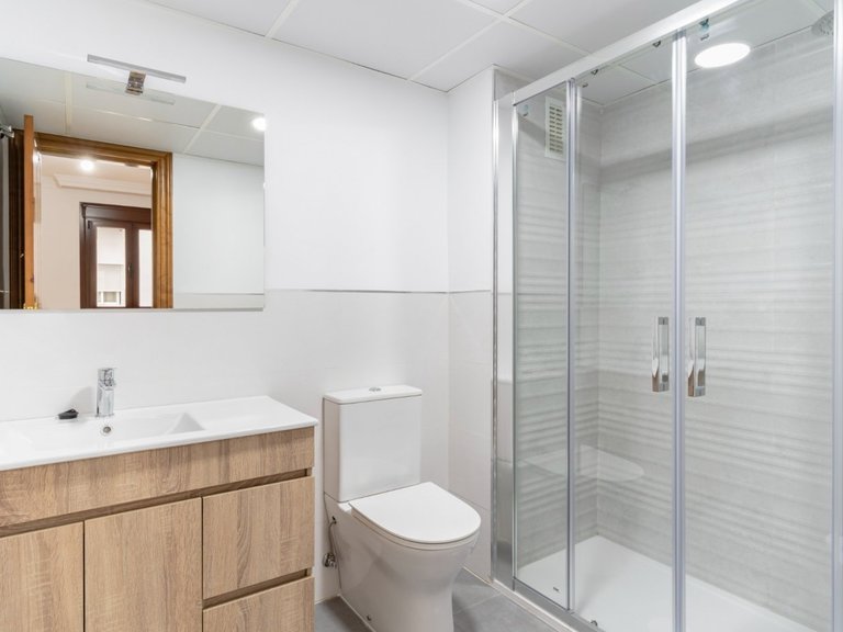 Apartment for Sale in  Málaga, Malaga 13