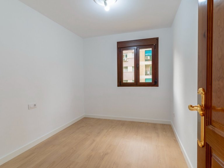 Apartment for Sale in  Málaga, Malaga 14
