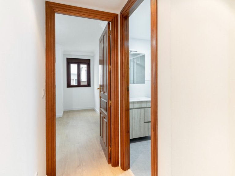 Apartment for Sale in  Málaga, Malaga 16