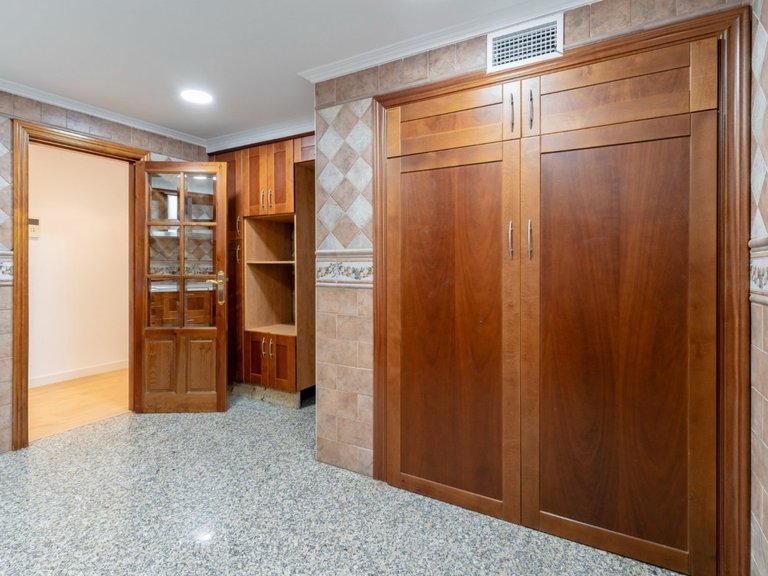 Apartment for Sale in  Málaga, Malaga 7