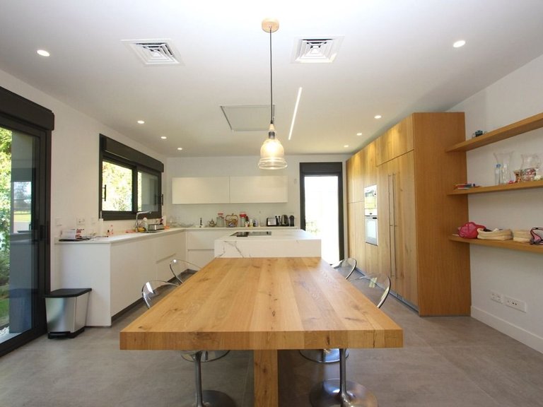 Villa for Sale in  Marbella, Malaga 11