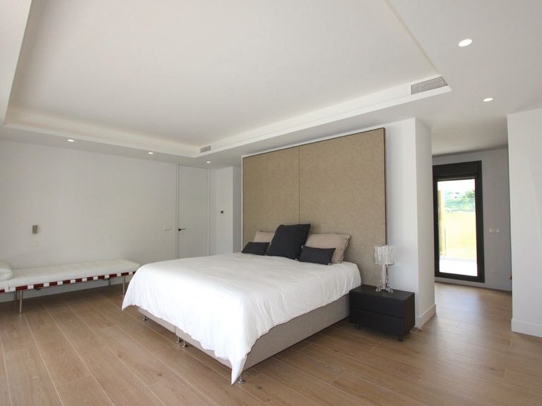 Villa for Sale in  Marbella, Malaga 16