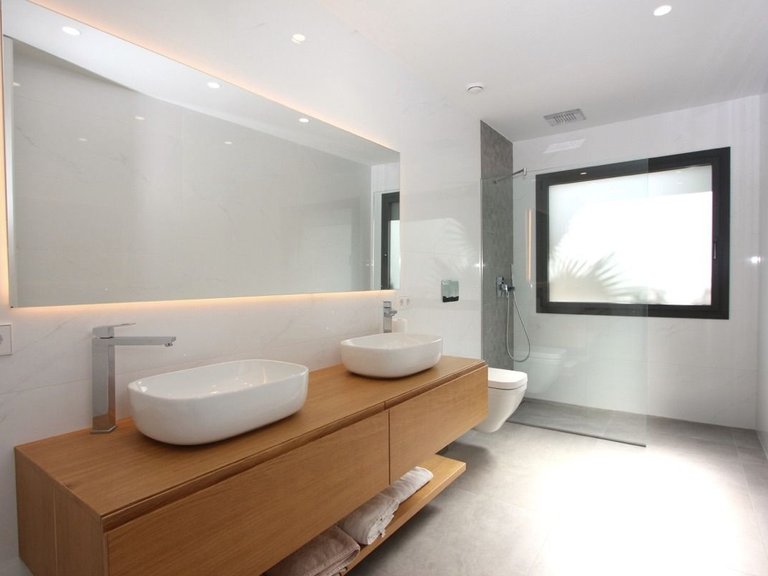 Villa for Sale in  Marbella, Malaga 24