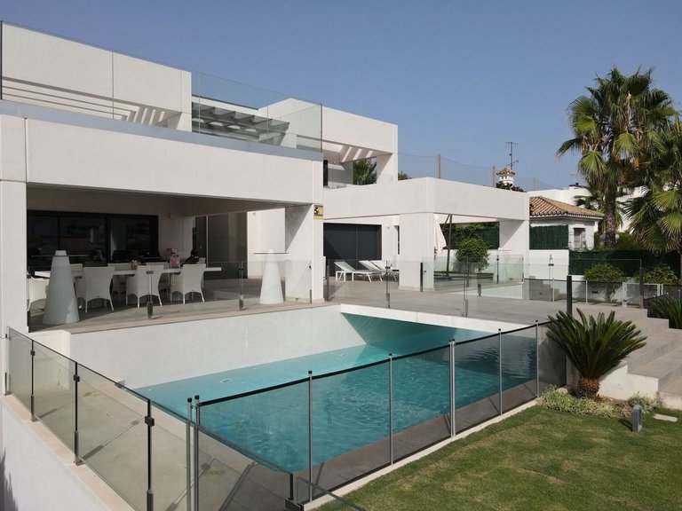 Villa for Sale in  Marbella, Malaga 38