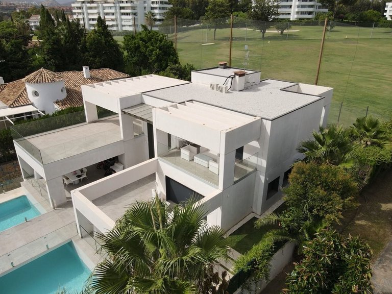 Villa for Sale in  Marbella, Malaga 4