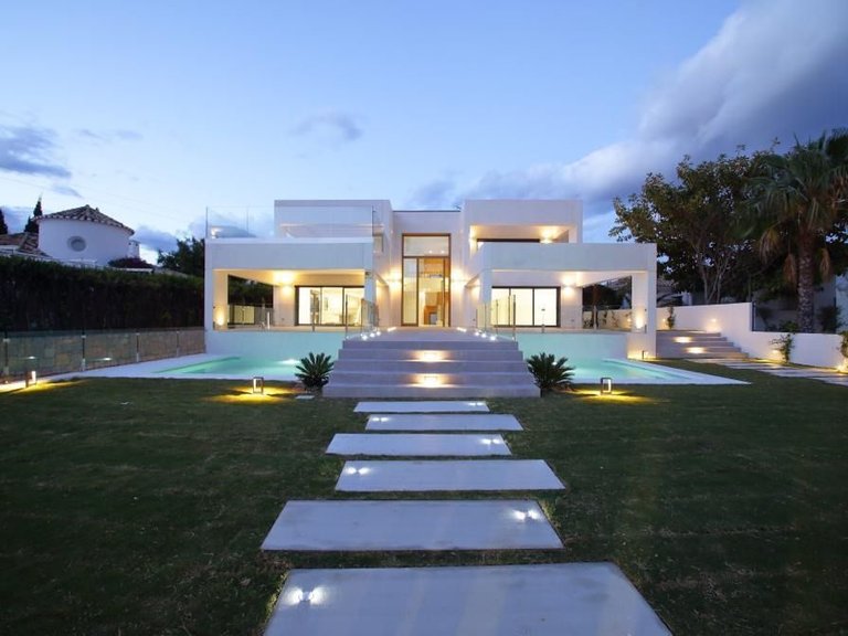 Villa for Sale in  Marbella, Malaga 42