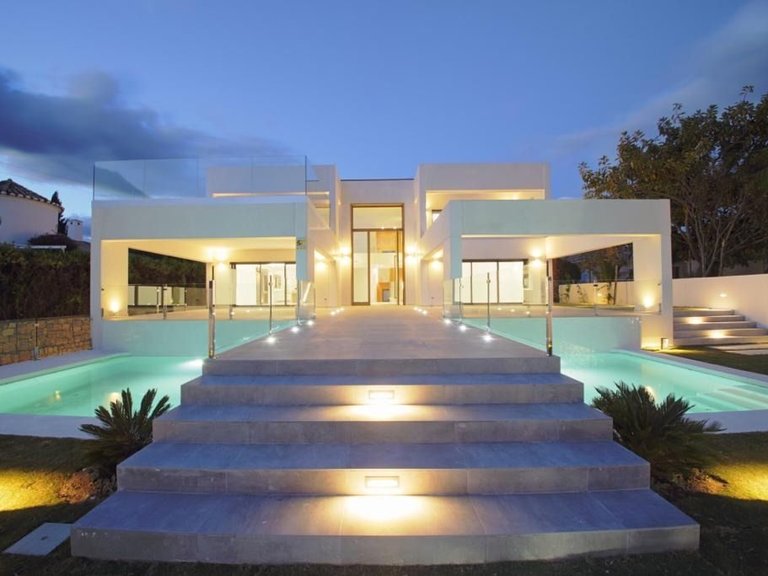 Villa for Sale in  Marbella, Malaga 45
