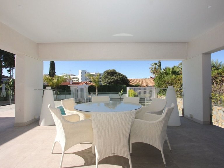 Villa for Sale in  Marbella, Malaga 8