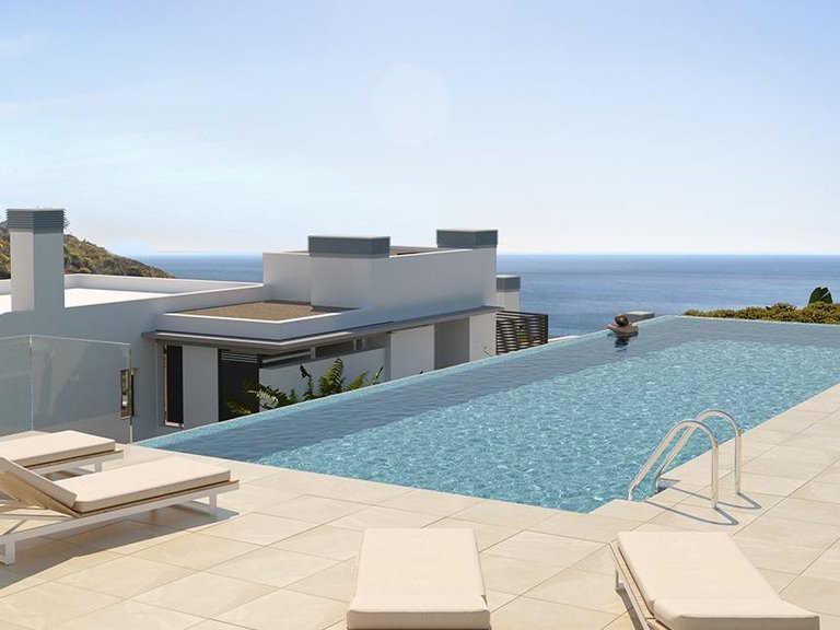 Apartment for Sale in  Fuengirola, Malaga 1