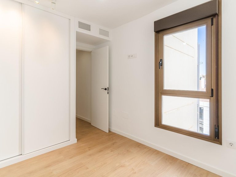 Apartment for Sale in  Málaga, Malaga 16