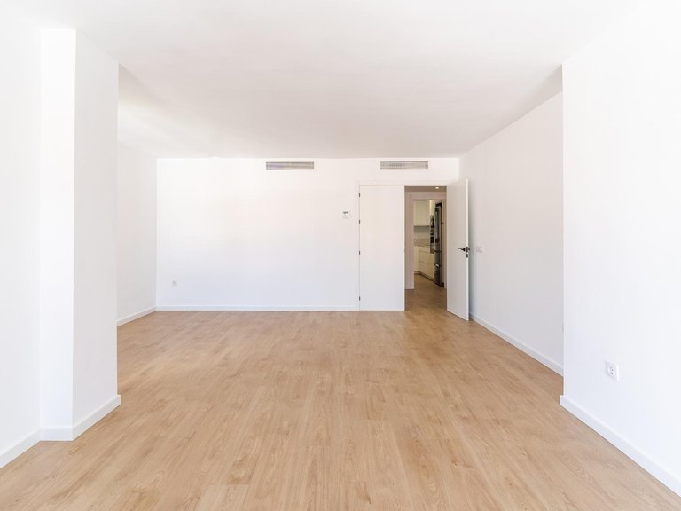 Apartment for Sale in  Málaga, Malaga 5