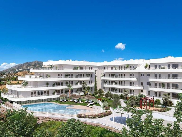 Apartment for Sale in  Fuengirola, Malaga 3