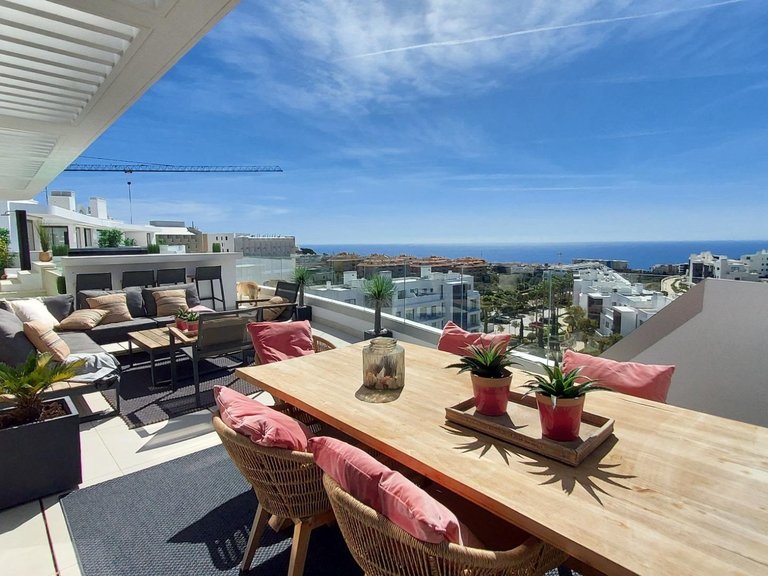 Apartment for Sale in  Fuengirola, Malaga 3