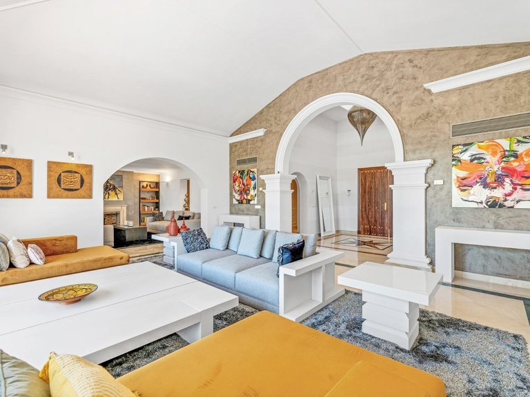 Villa for Sale in  Marbella, Malaga 16