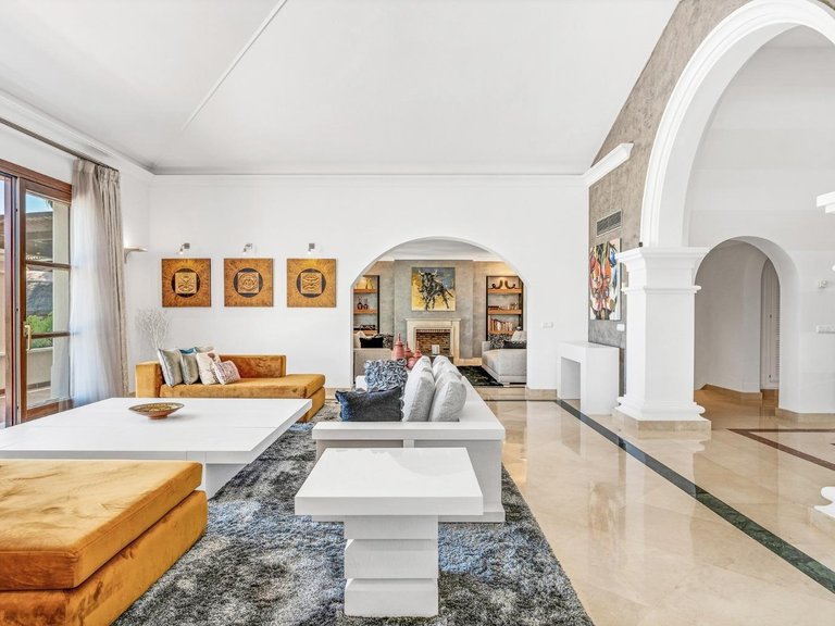 Villa for Sale in  Marbella, Malaga 19