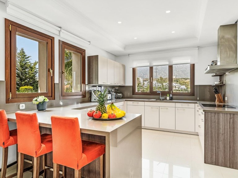 Villa for Sale in  Marbella, Malaga 23