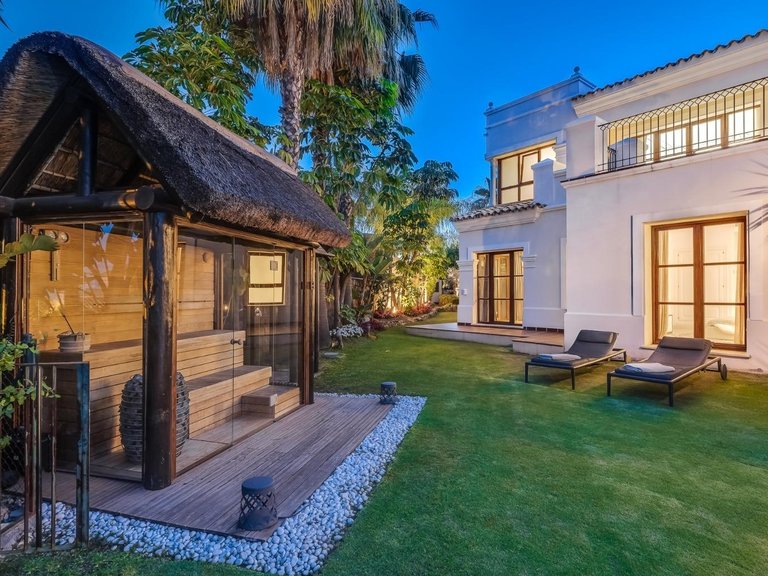 Villa for Sale in  Marbella, Malaga 3