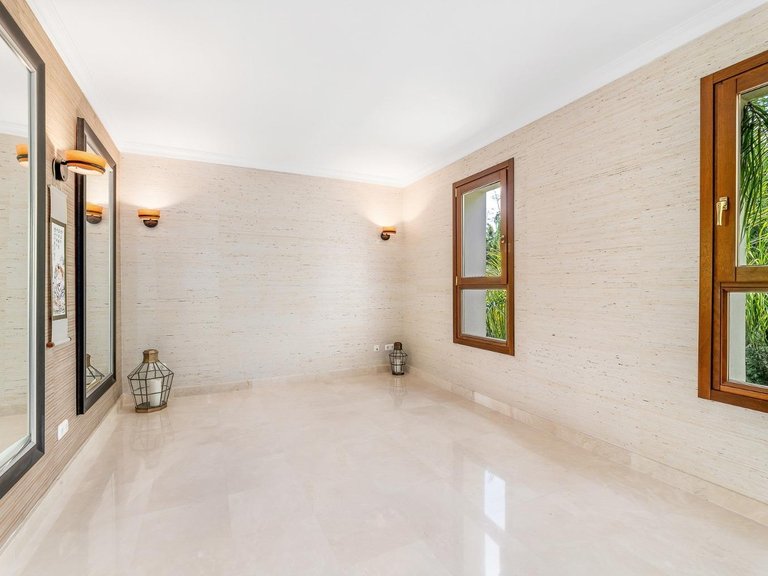 Villa for Sale in  Marbella, Malaga 33