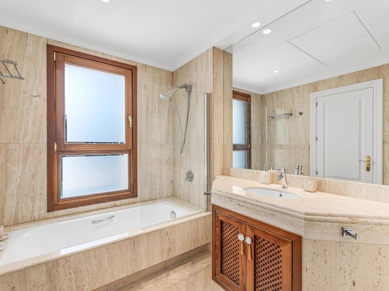 Villa for Sale in  Marbella, Malaga 55