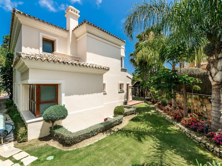 Villa for Sale in  Marbella, Malaga 74