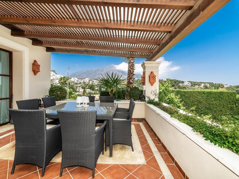 Villa for Sale in  Marbella, Malaga 8