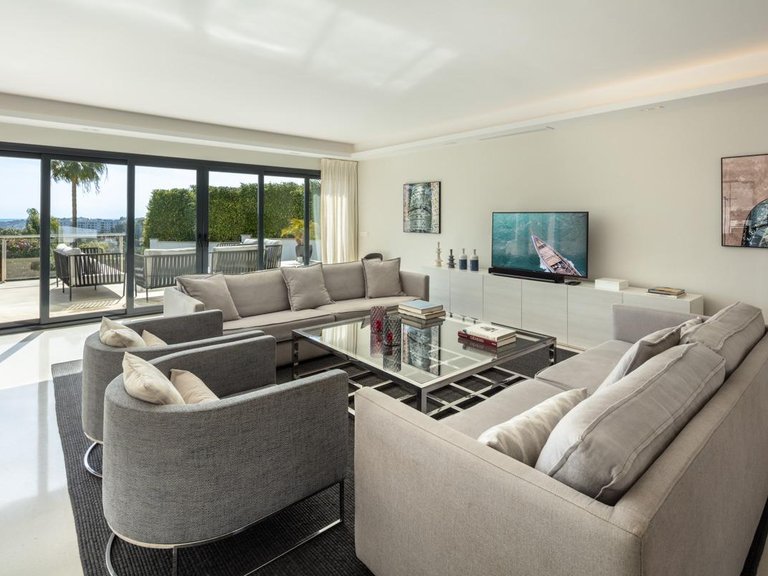 Villa for Sale in  Marbella, Malaga 7