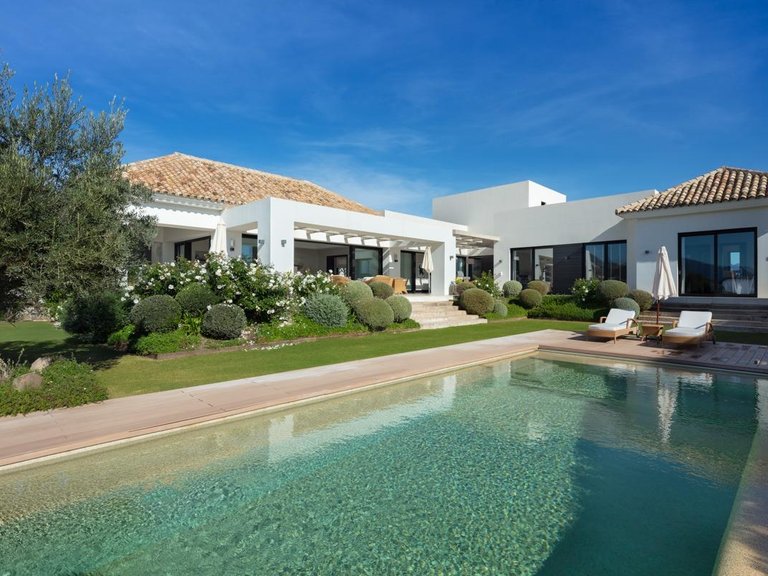 Villa for Sale in  Marbella, Malaga 1