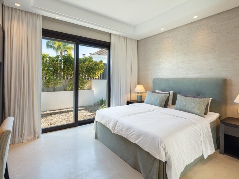 Villa for Sale in  Marbella, Malaga 20