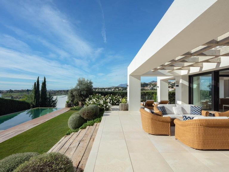 Villa for Sale in  Marbella, Malaga 6