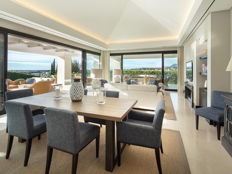 Villa for Sale in  Marbella, Malaga 9