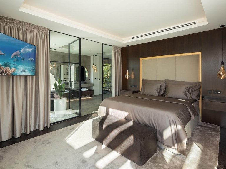 Villa for Sale in  Marbella, Malaga 13