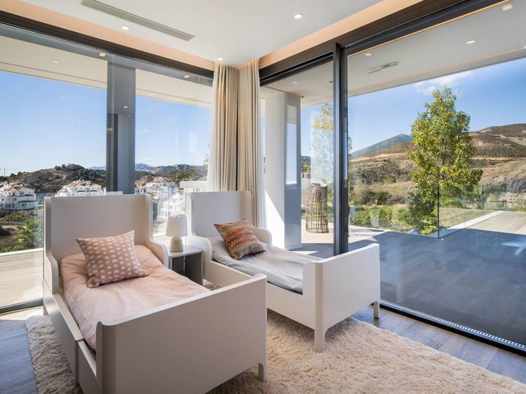 Villa for Sale in  Marbella, Malaga 19