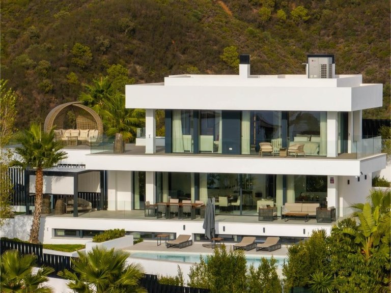 Villa for Sale in  Marbella, Malaga 2