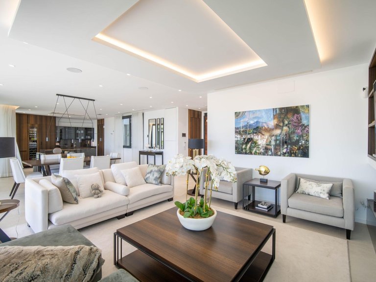 Villa for Sale in  Marbella, Malaga 8
